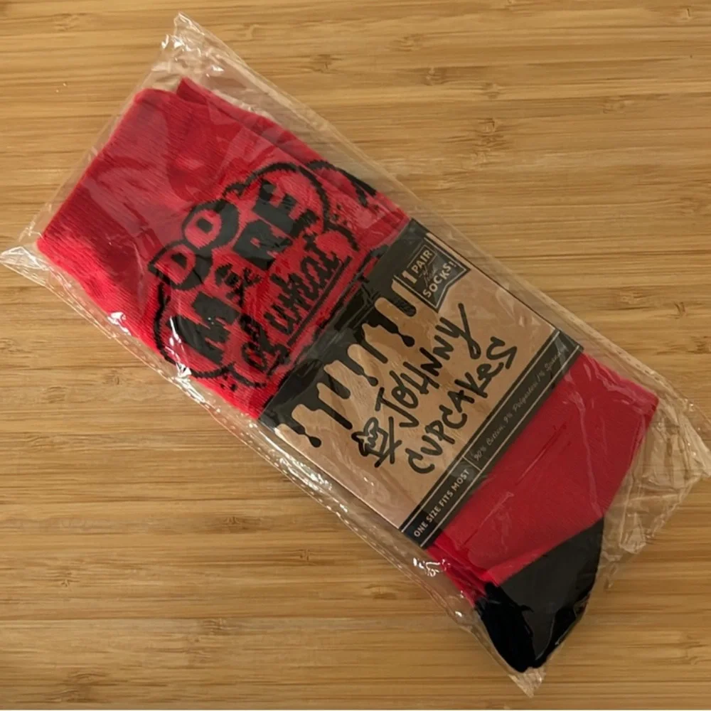 Johnny Cupcakes Socks Red Happiness Do More‎ Of What Makes You Happy Unisex